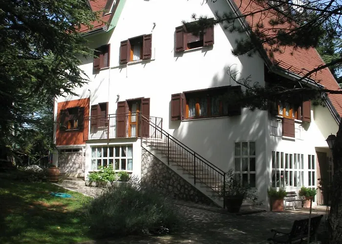 Gli Scoiattoli 3* Рокка-ди-Меццо